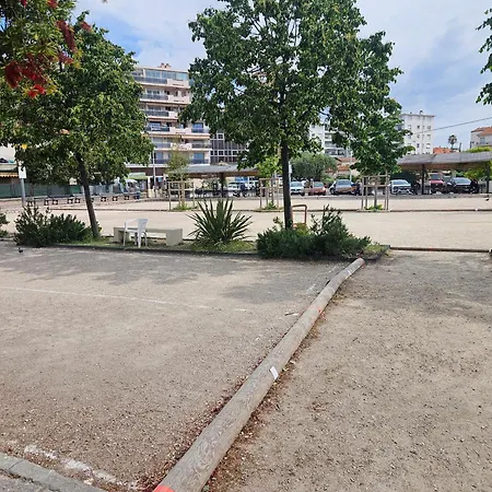 Climatise Proche De La Apartman *